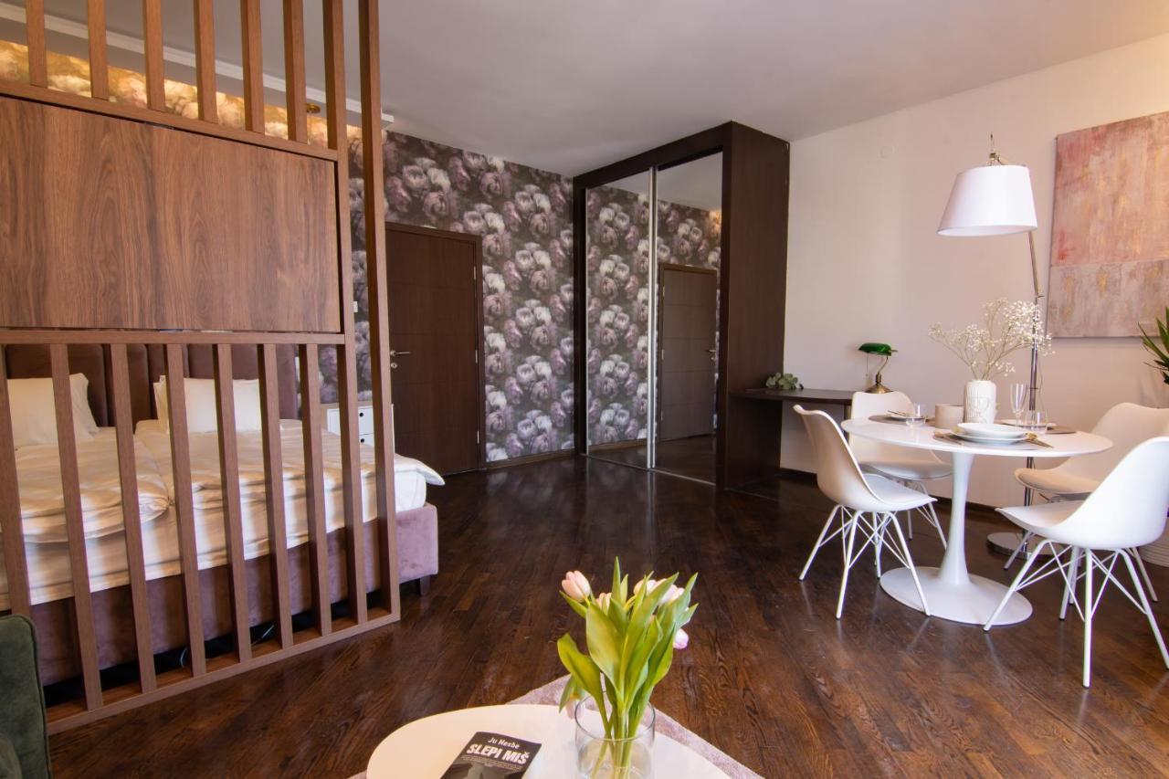Square 6 Apartment Belgrad Exterior foto